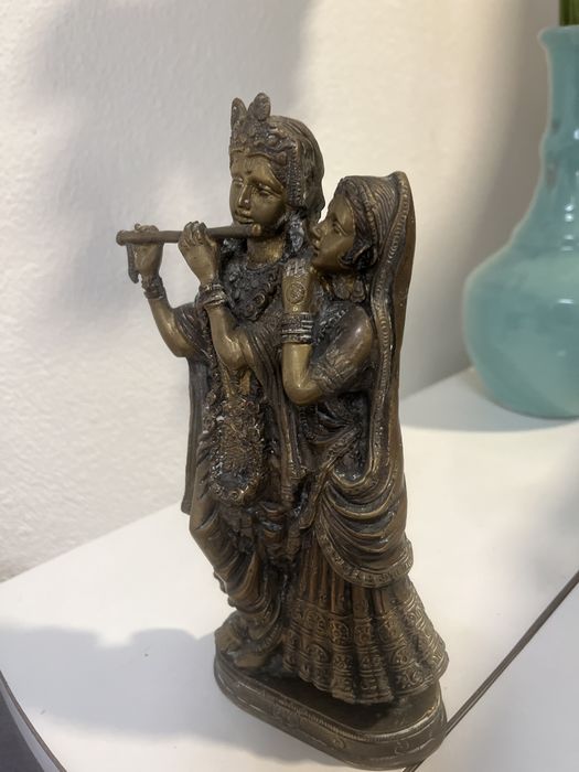 Estatua indiana Krishna e Radha em bronze