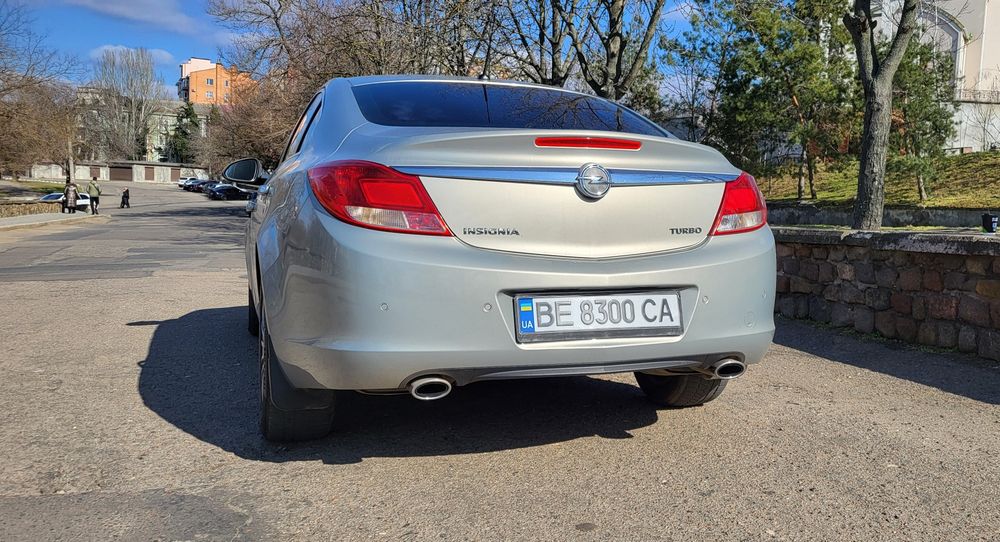 Opel insignia 2009 2.0