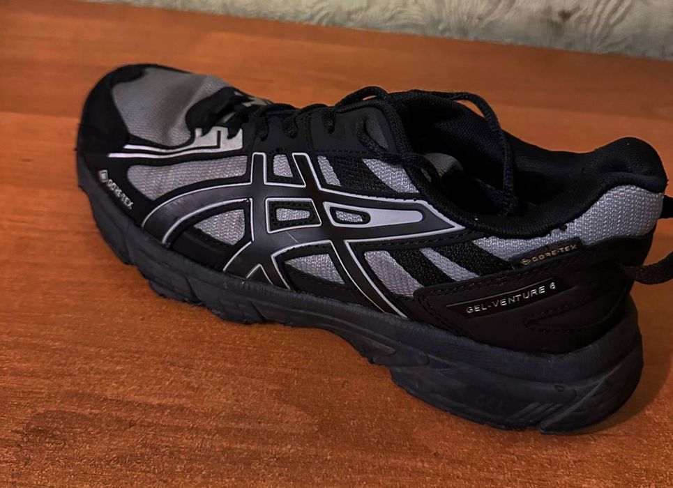 Кроссовки Asics Gel Venture 6 Gore-Tex