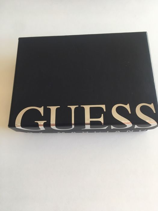 Guess Leather Frame64409127325953124