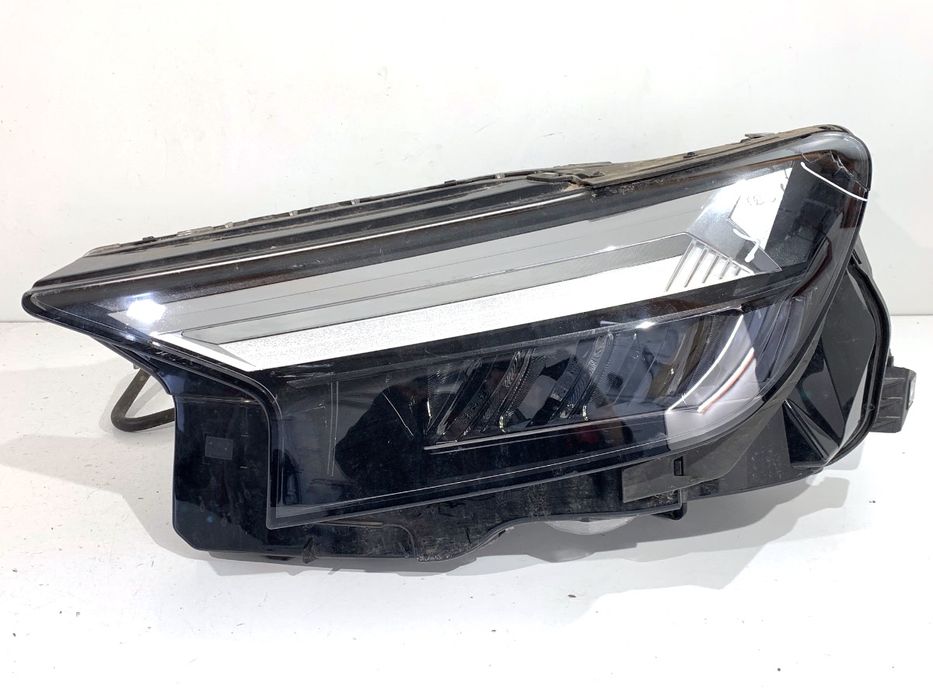 REFLEKTOR LEWY PRZÓD LED AUDI Q4 89A941033 LAMPA