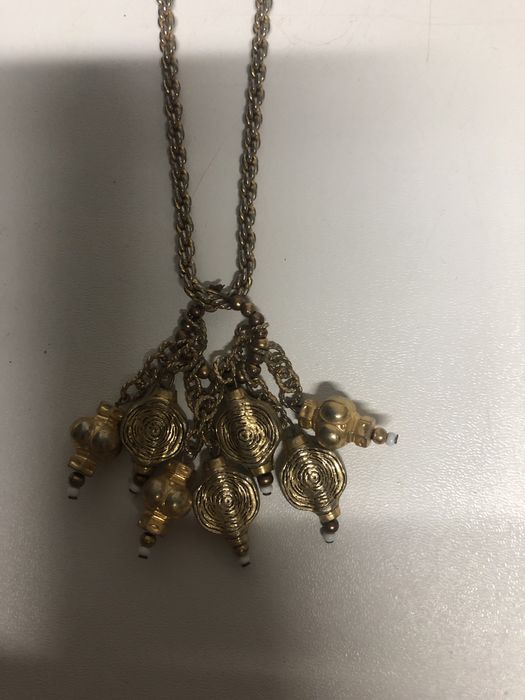 Colares dourado velho