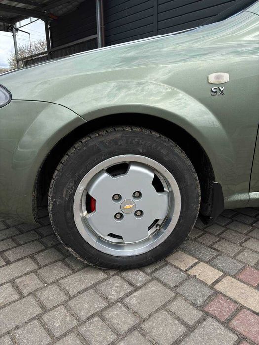 Chevrolet Lacetti Hatchback 1.8 ГБО4.