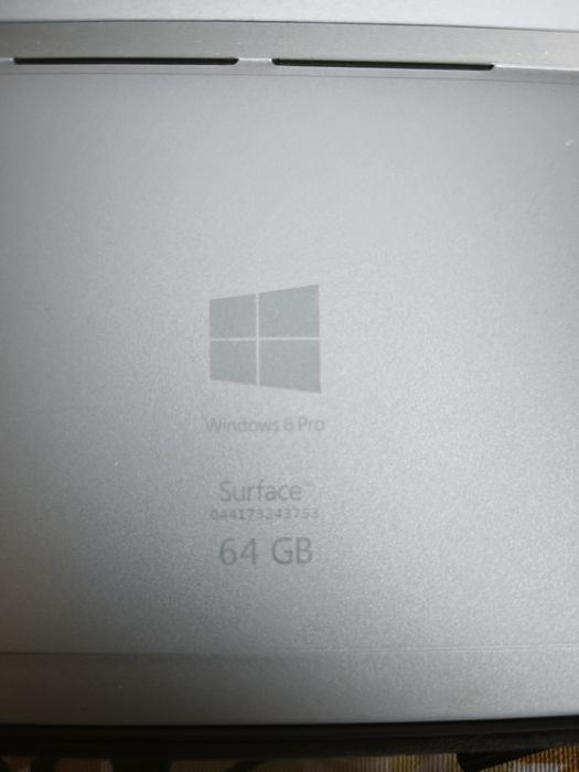 Surface Pro (1.ª geração) incluí teclado