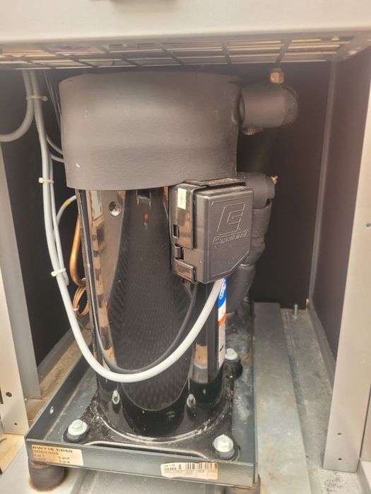 Pompa ciepła VIESSMANN vitocal 300 G 16 / 21 KW gruntowa wodna