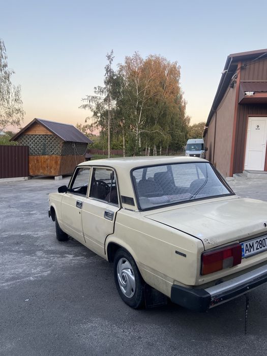 Продам ваз 2105