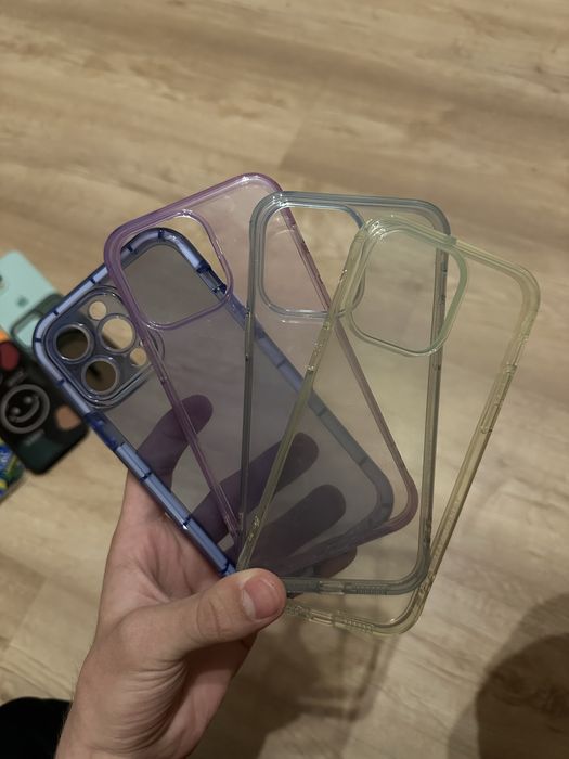 Чохли на iPhone 14 Pro Max, в хорошому стані