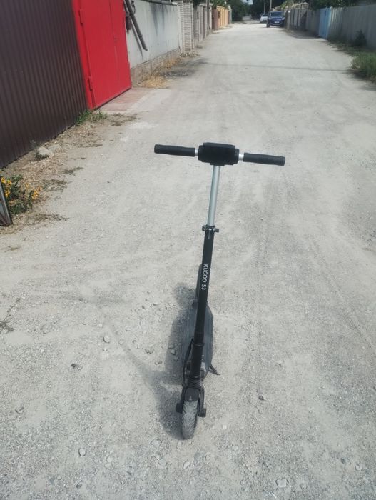 Продам електросамокат самокат KUGOO S3