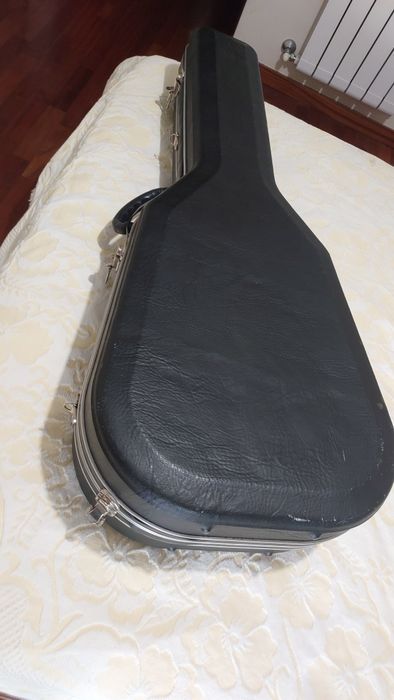 Yamaha APX-4A + Case Rígido – Excelente Estado