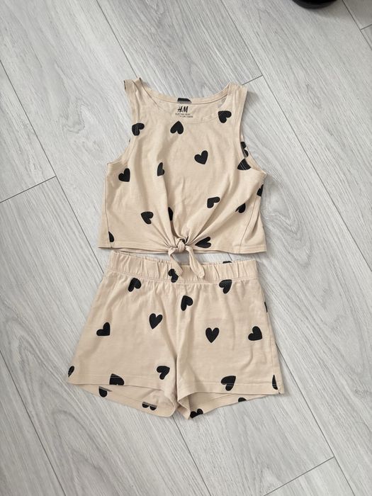 Костюм h&m 104/110 розмір
