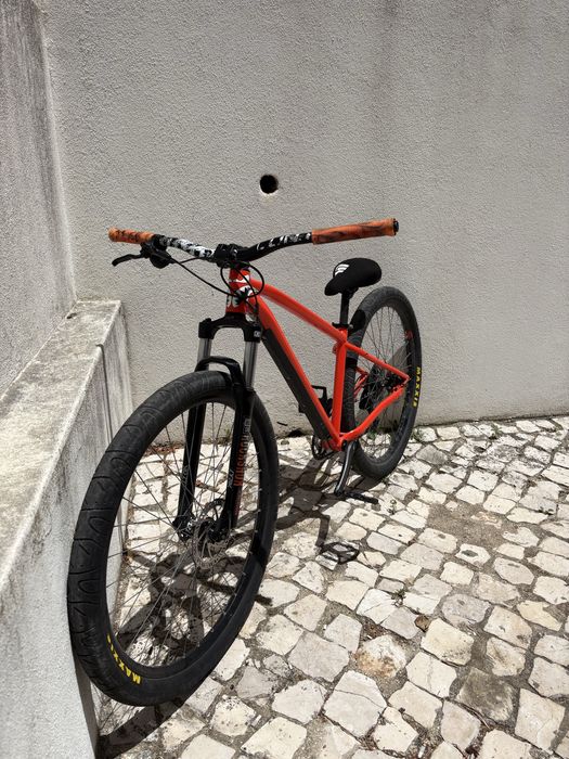 Bicicleta BTT Roda 29