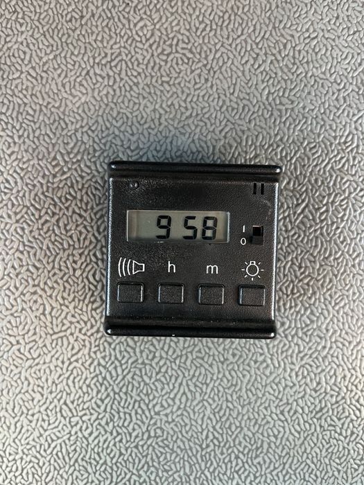 Оригинальные часы с фуры NAN TGA TGX TGS TGL