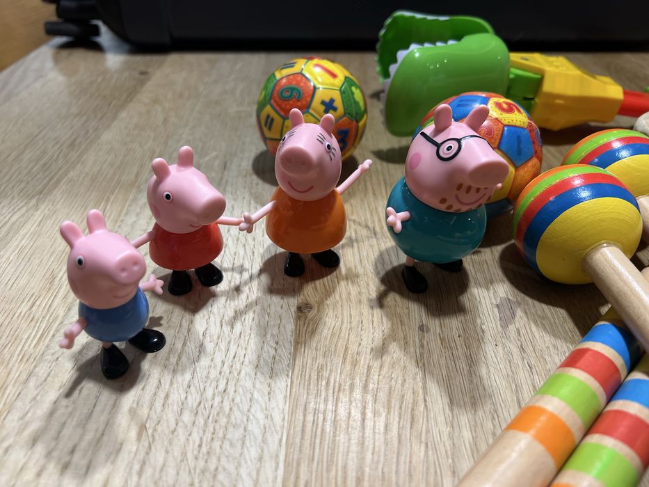 Zestaw zabawek + gratis!