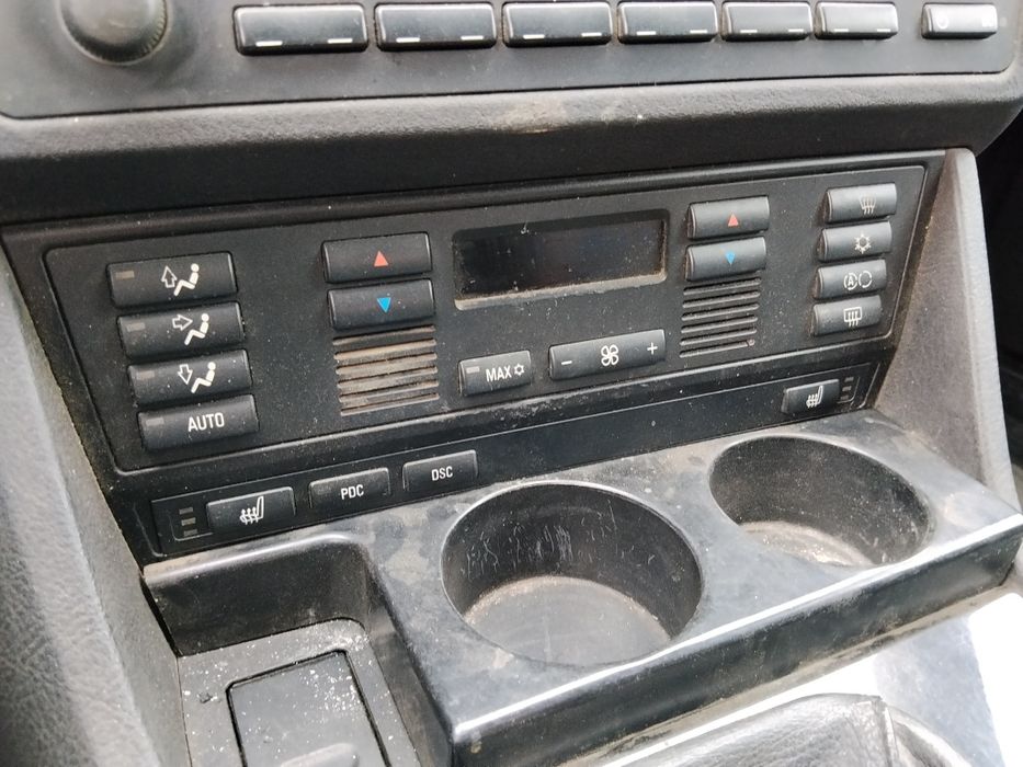 Panel climatronic BMW E39 bez pęknieć sprawny