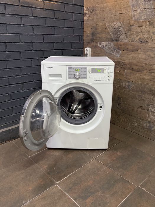 Пральна, стиральная машина Samsung WF0602WKE