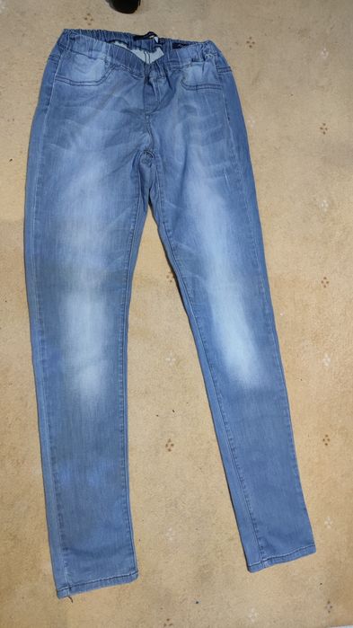 Spodnie a'la jeans elastyczne skinny Reserved W28L32