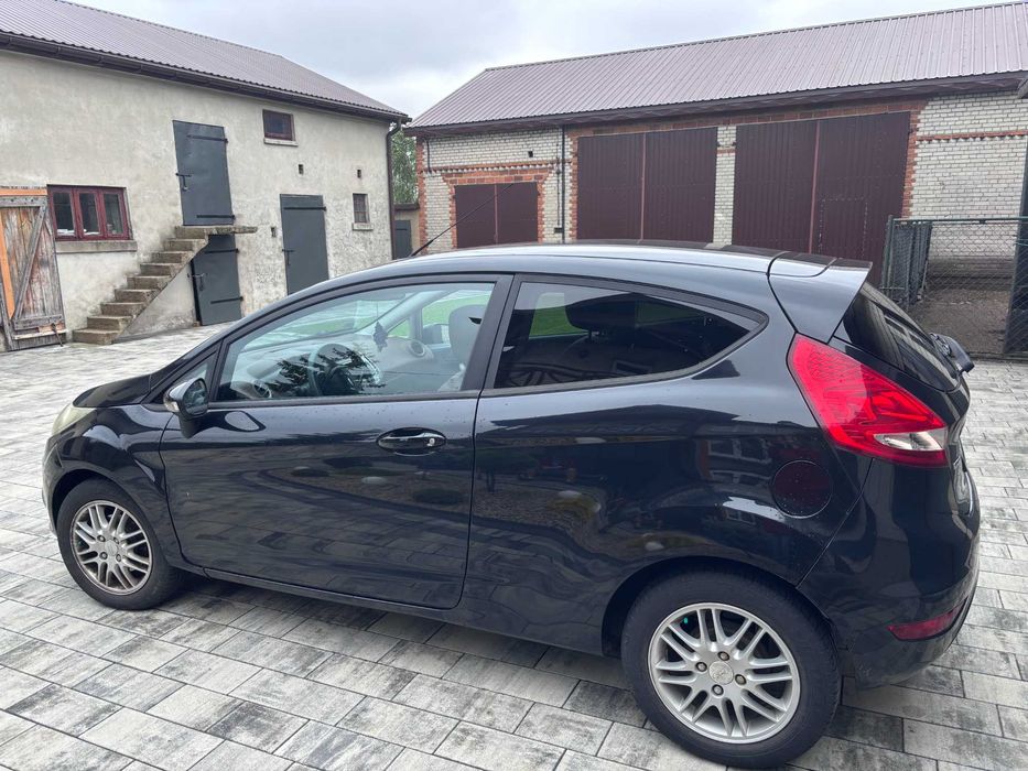 Samochód Ford Fiesta Mk7 1.4 diesel