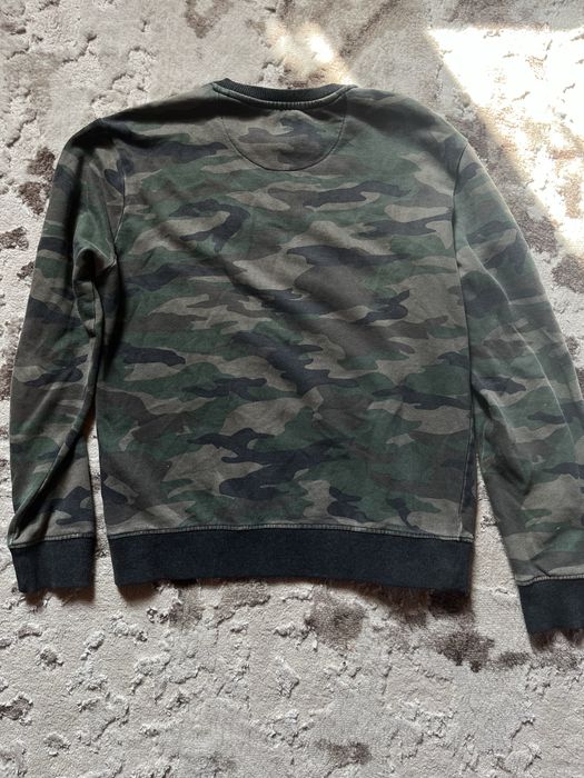 Світшот GUESS.