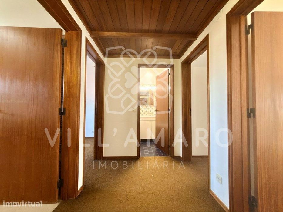 Apartamento T2 com 2 Varandas no Centro do Lumiar | Lisboa