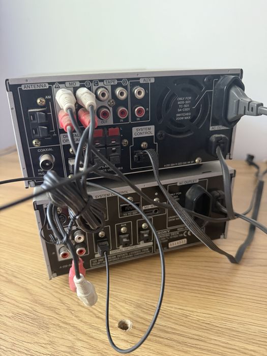 Aparelhagem SONY CD MD Radio Aux MDS-SD1
