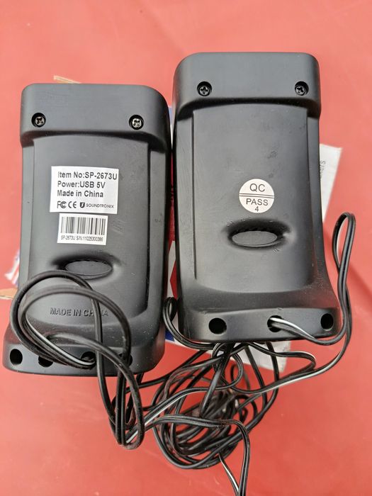 Продам колонки для ноутбука.