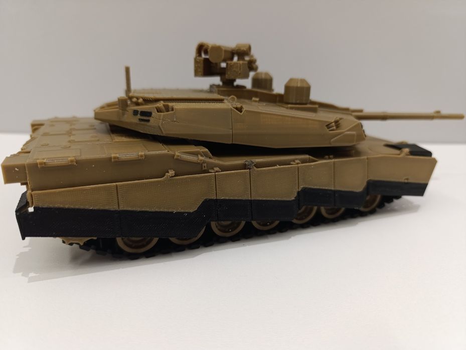 Модель танку Abrams X 1:35
