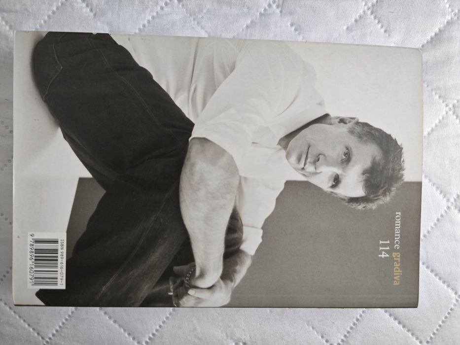 Livro " Dias Exemplares"