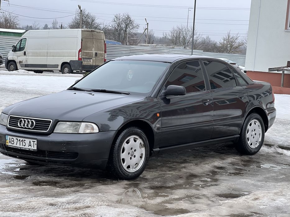 Продам аудюшку А4В5