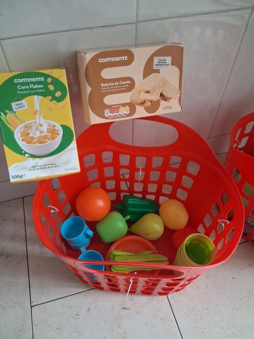 2 Cestos de de compras continente para as crianças brincar
