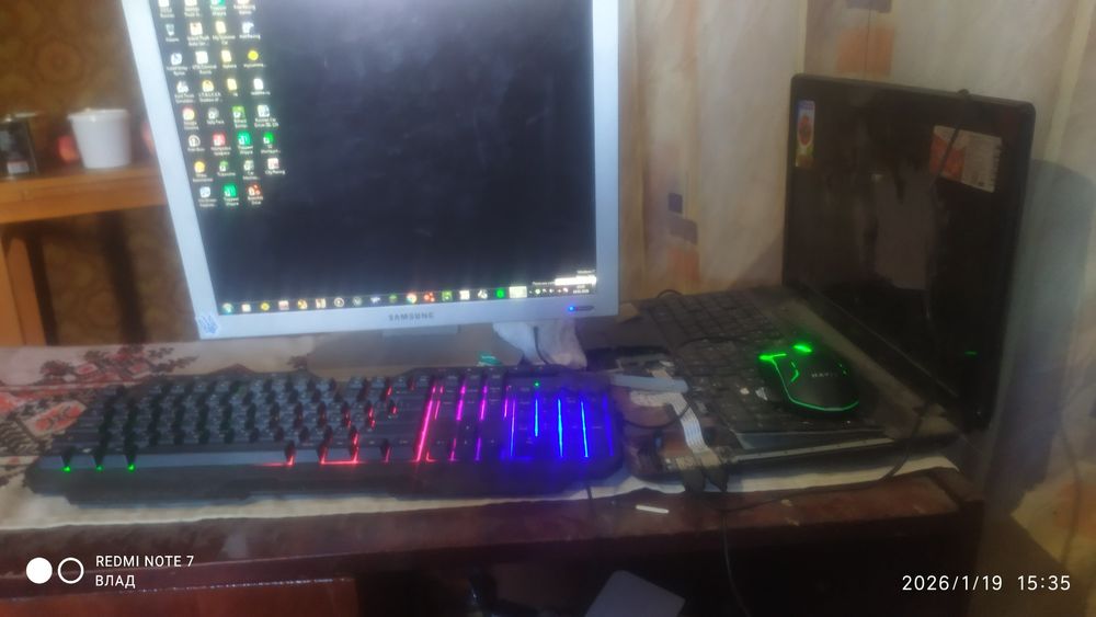 Продам ноутбук асер