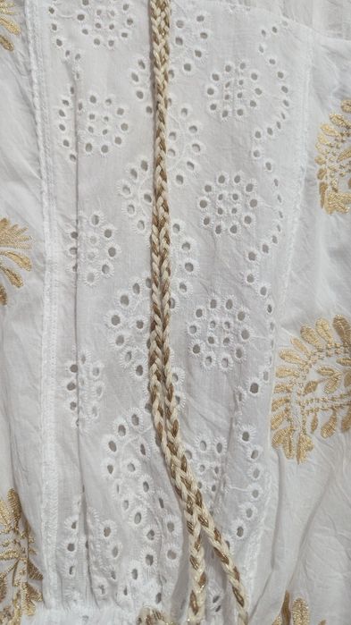 Натуральне вишите плаття 18-24