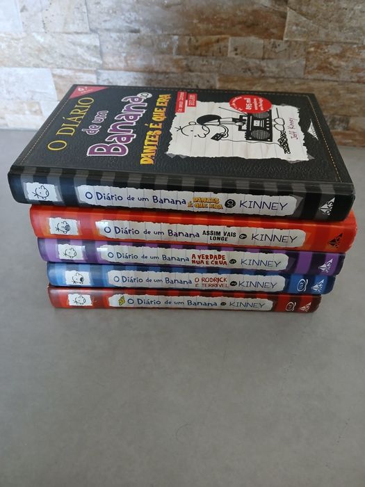 Livros Diário de um banana 2 O Rodrick é terrível