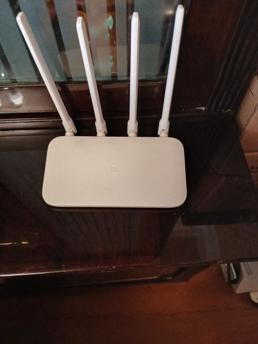 Маршрутизатор Xiaomi Mi WiFi Router 4C (DVB4231GL) WiFi4/ N300/ 100 Мбіт/с