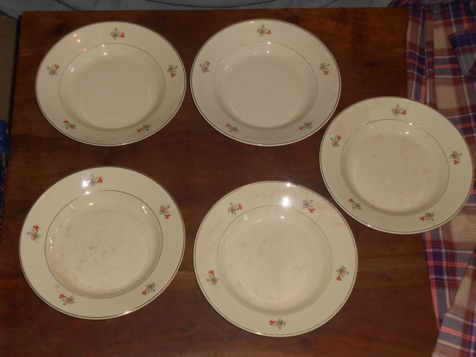 conjunto pratos sopa antigos Lusitania