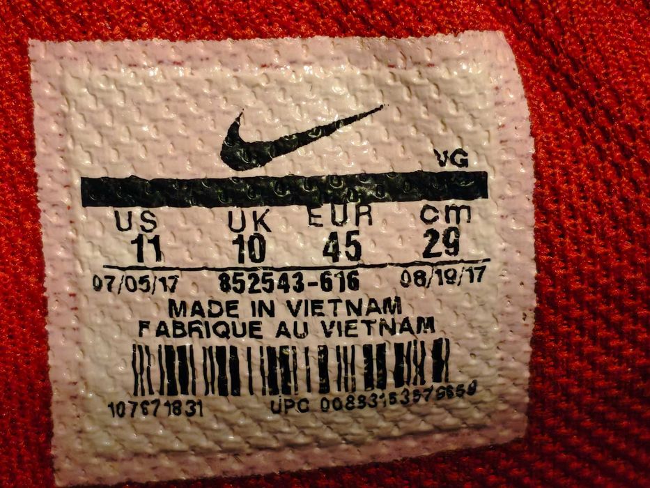 Футзалки Nike Hypervenom X  оригинал размер- 45 стелька-29см