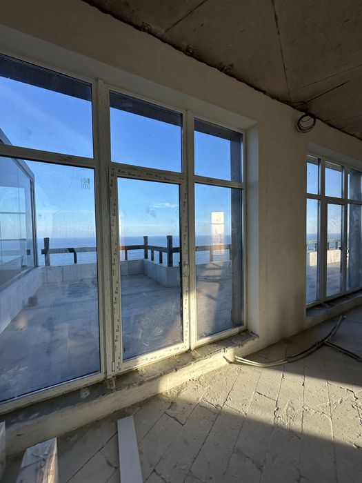 Продам пентхаус на 13 Фонтана. Террасса , вид моря.