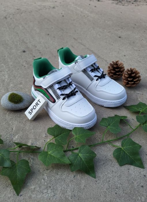 Кросівки на хлопчика. Кроссовки на мальчика