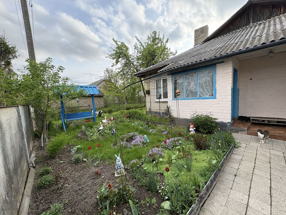 Продаємо будинок 3 кімнати. 50км від Києва