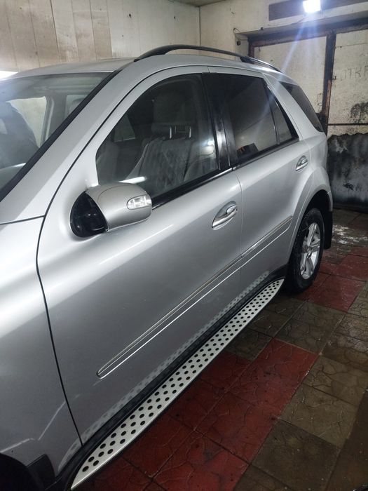 Продам мерседес ML350