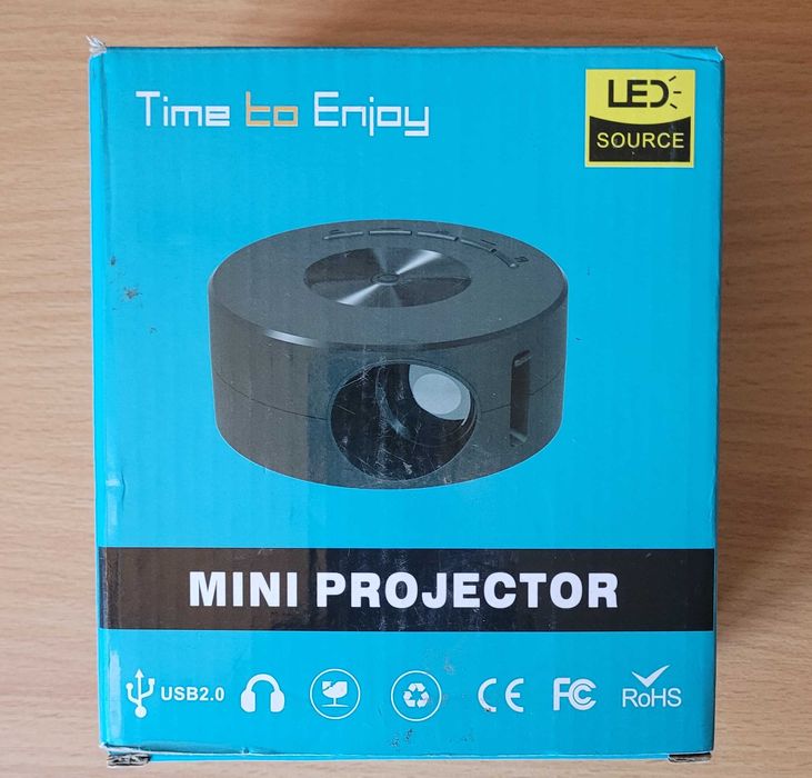 Mini Przenośny Projektor Filmowy LED – od 14 do 100 cali