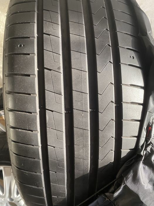 Hankook Ventus Prime 4 K135 235/55 R17 99V