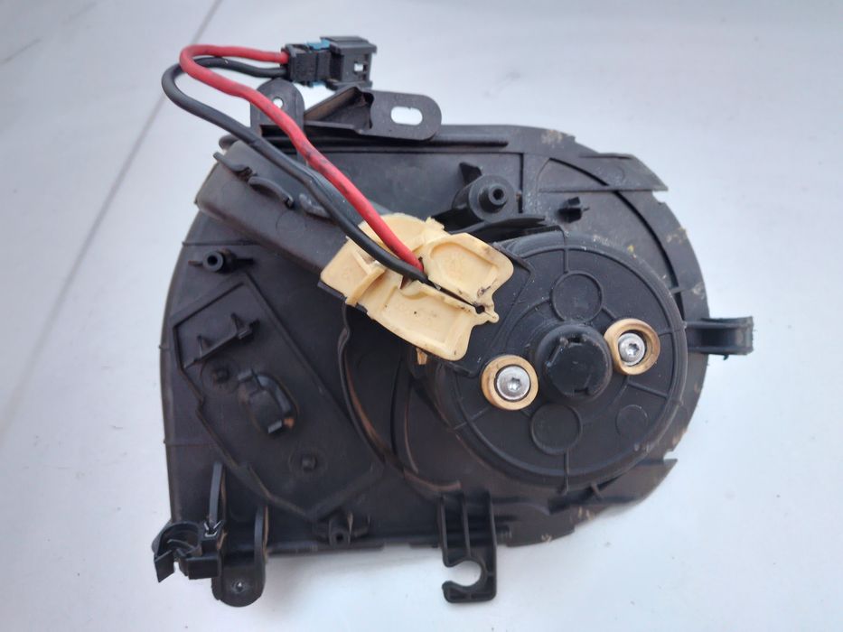 Запчастини для автотранспорту