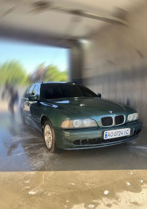 BMW 5 Series E39 Touring 525 TDS (універсал), 1997 рік