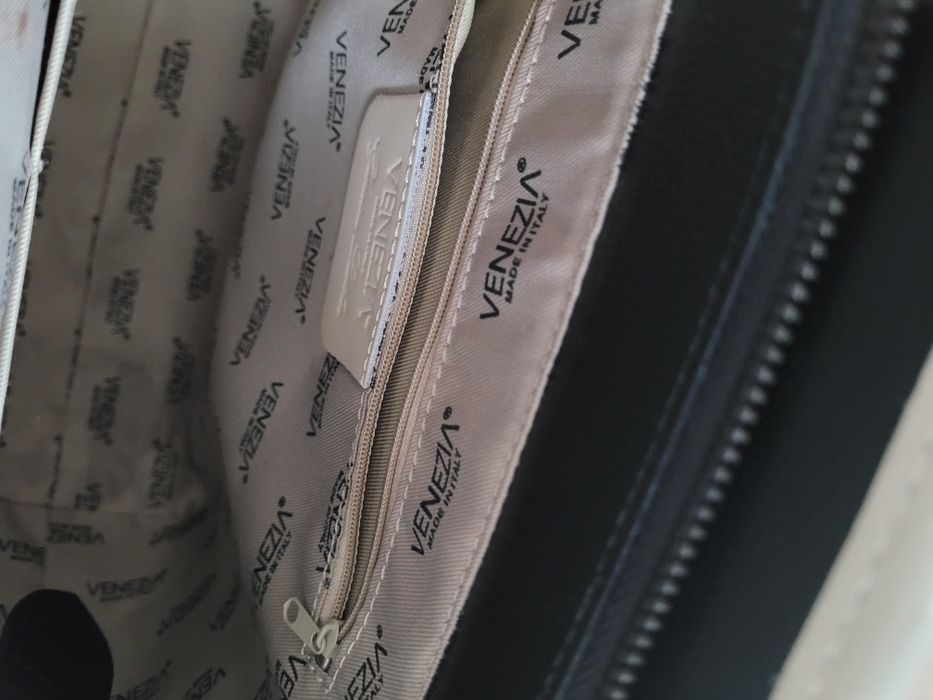 Torba skórzana Venezia typu shopper  czarna beżowa s