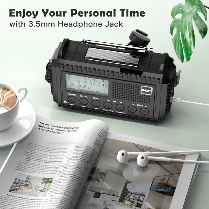 Radio DAB Wind Up, radio awaryjne zasilane energią słoneczną