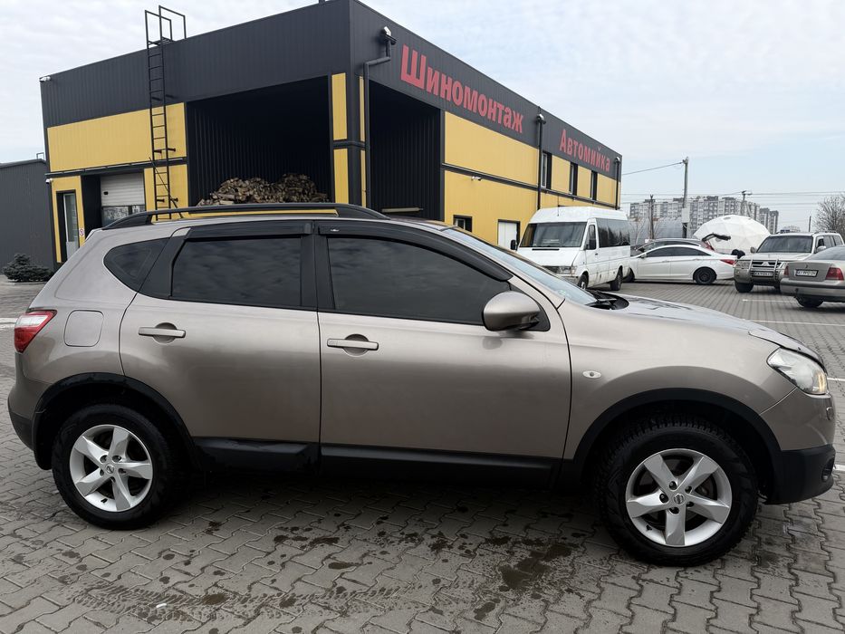 Nissan Qashqai 2011