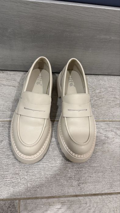 Лофери/туфлі бежеві, 39 розмір