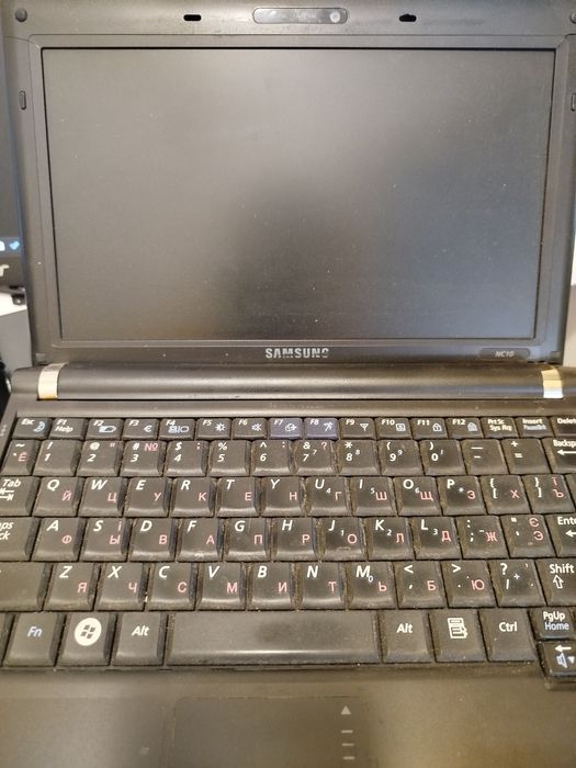 Нетбук Samsung NC10