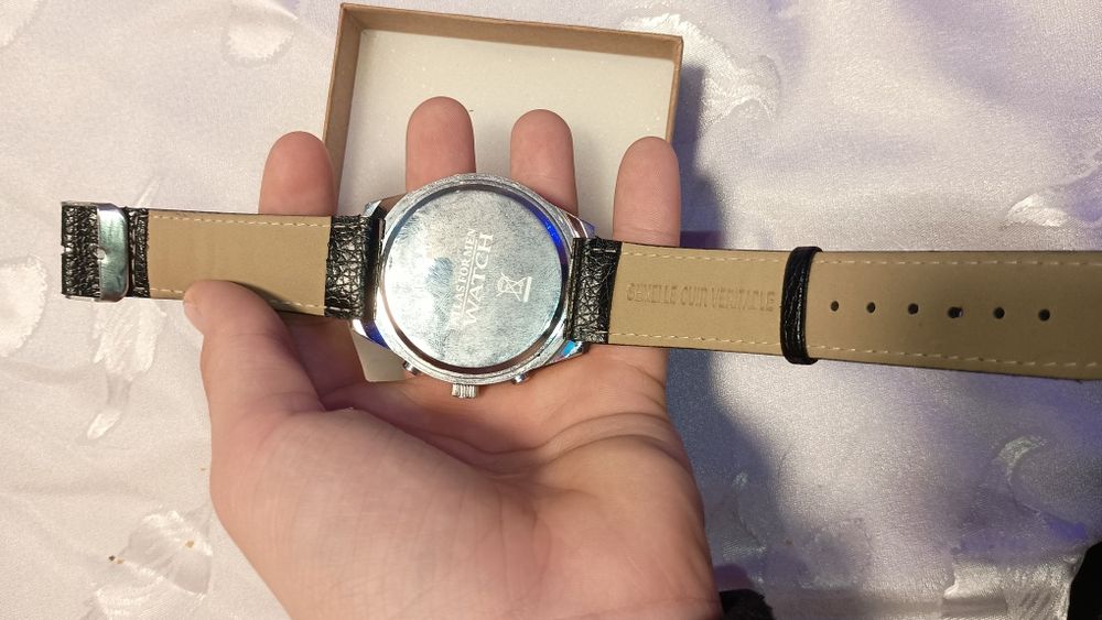 Zegarek z skórzanym Paskiem dla Mężczyzn