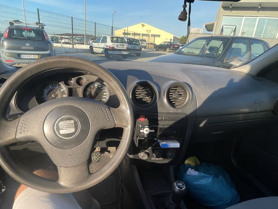 Seat ibiza 1.2  2002